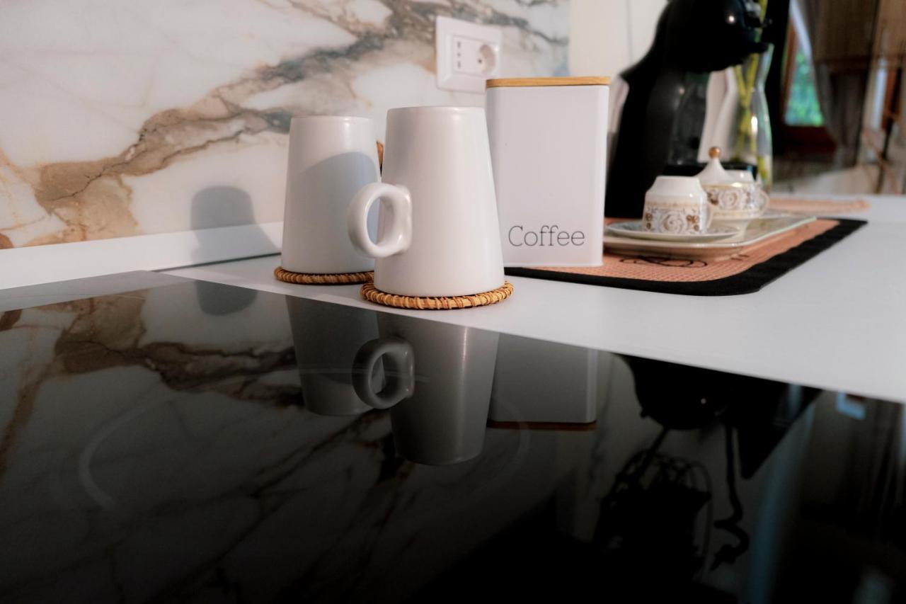 Yenne Apartment *