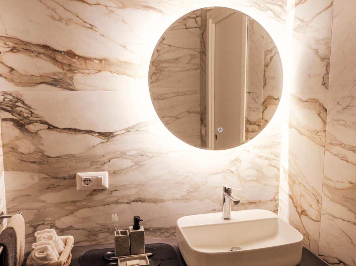 Yenne Apartment Cagliari